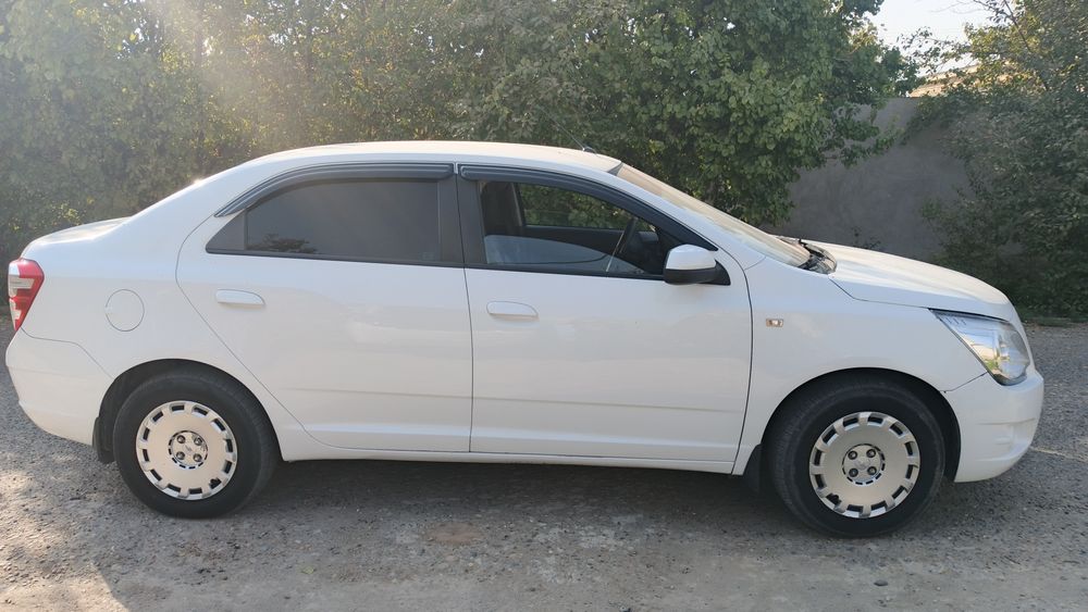 Сотилади. Кобалт 2013