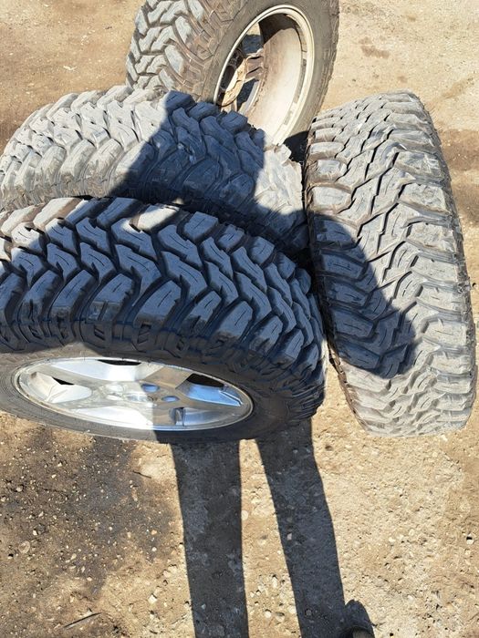 Vând Roți Off Road