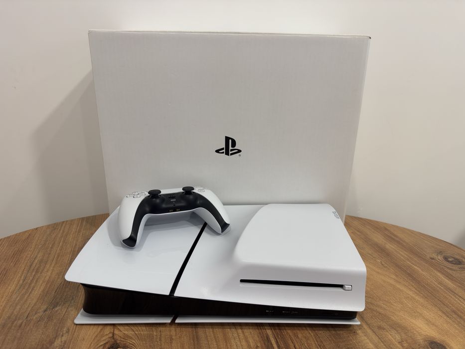 Playstation 5 slim disc edition