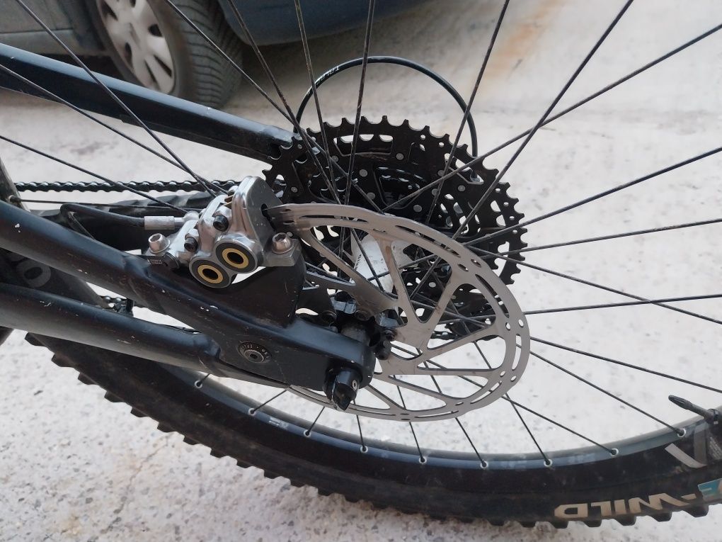 Продавам планински велосипеди Canyon Torque  mo85