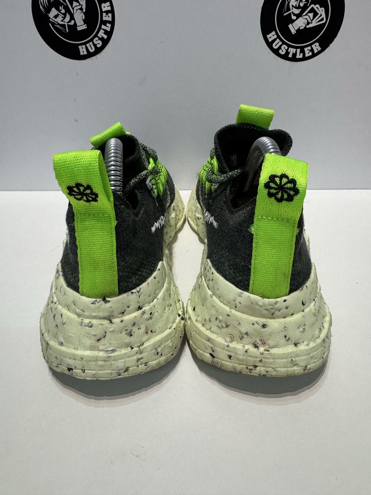 Маратонки NIKE SPACE  HIPPIE 01.Номер 38