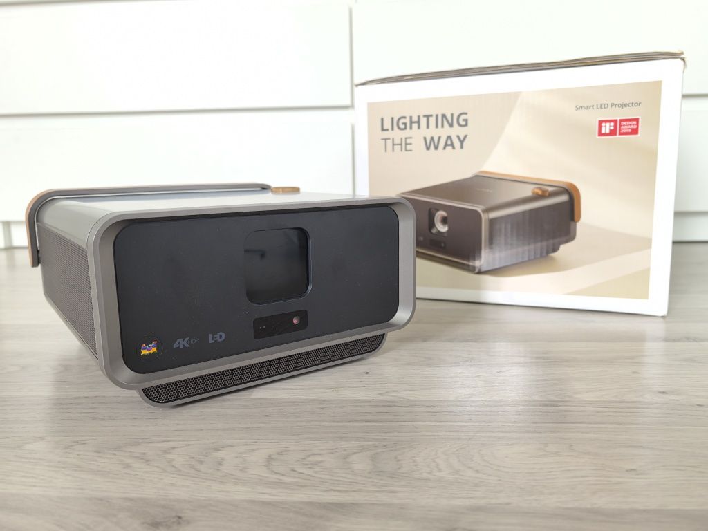 Videoproiector 4K UHD ViewSonic X11-4K cu 80 ore functionare