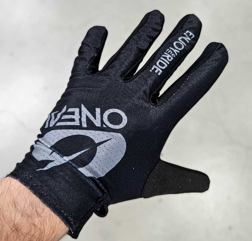 Мотокрос ръкавици O'NEAL MATRIX STACKED BLACK 2020 Код: 25340
