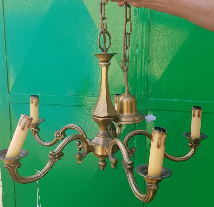 Candelabru vintage  5. Becuri bronz