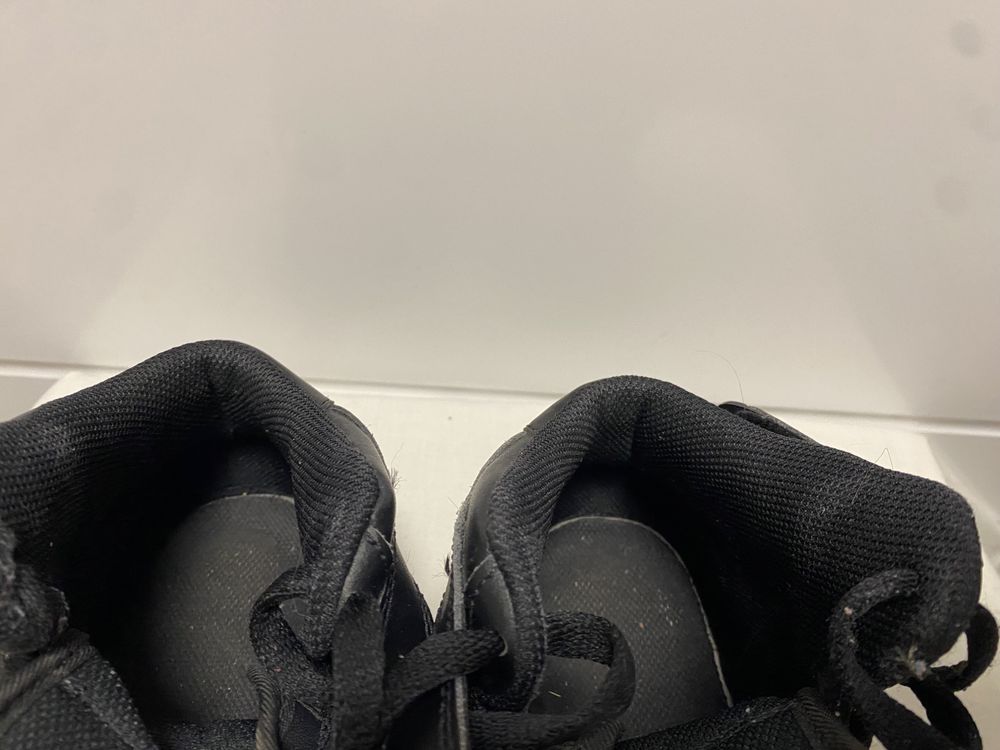 Nike Air Force 1 Mid Triple Black 37.5 jordan max dunk retro low high