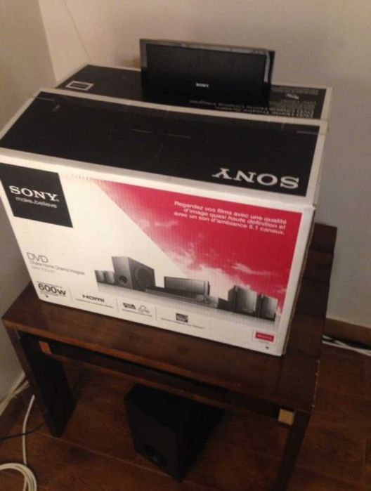 Sony DAV-TZ230 Home Theater System – 600W