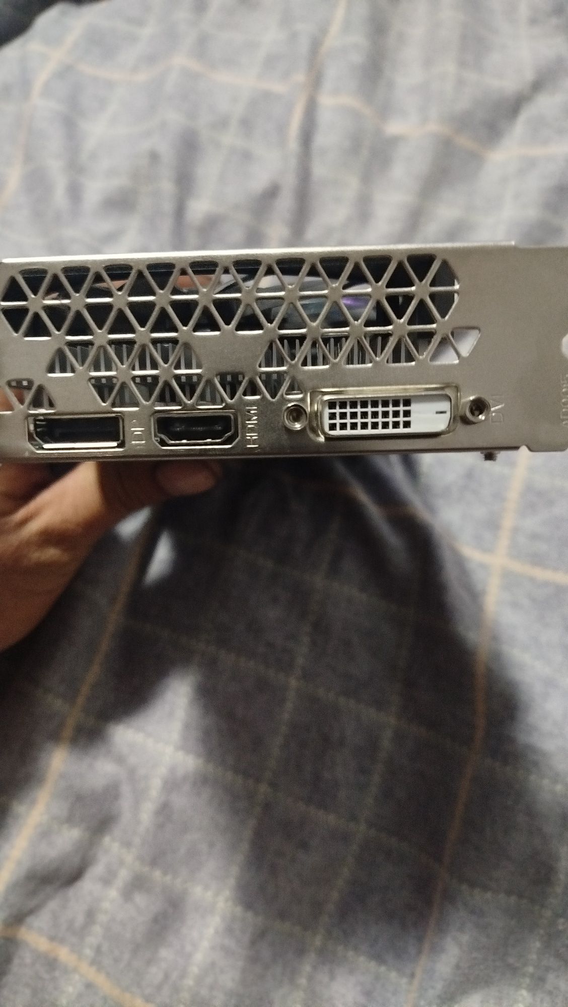 Видео карта Afox 1650s 4гига gddr6