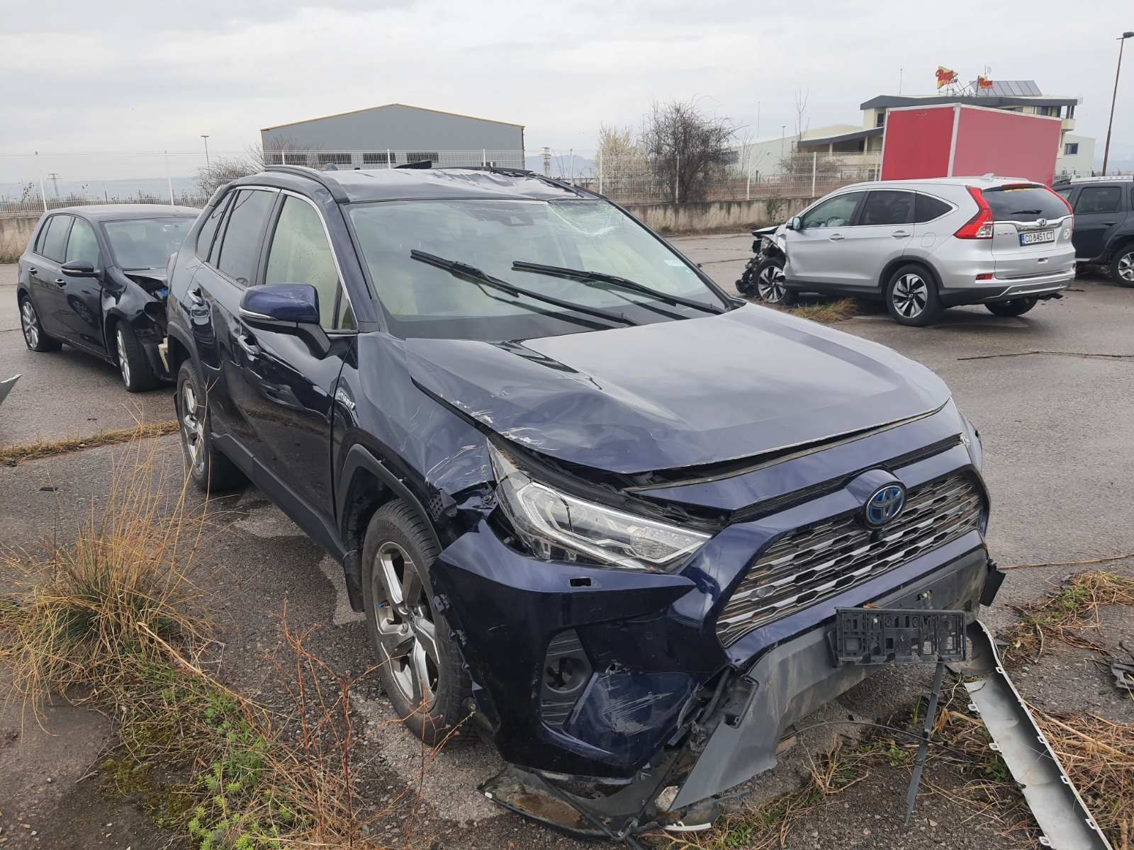 След ПТП На Части Toyota RAV4 2.5 Hybrid 2019