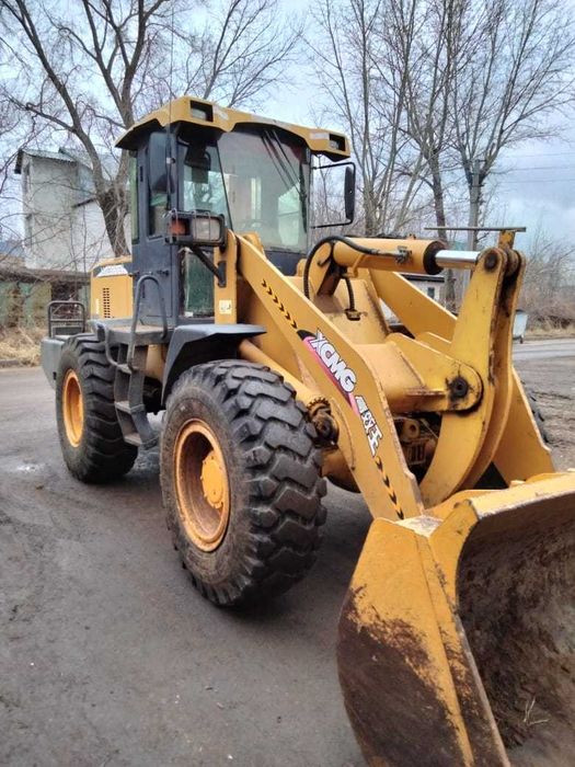 Продам погрузчик