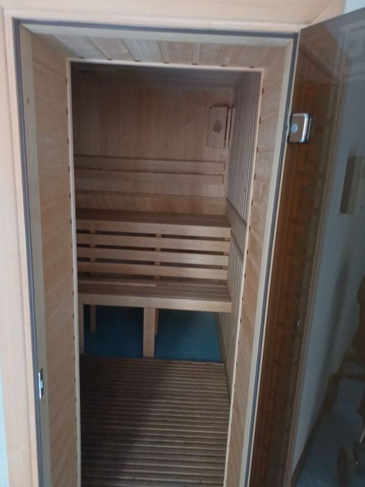 Уй сотилади 4.76 сотих