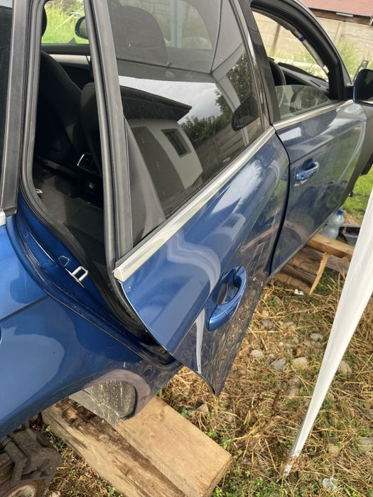 Usi audi a4 b8 in stare buna!