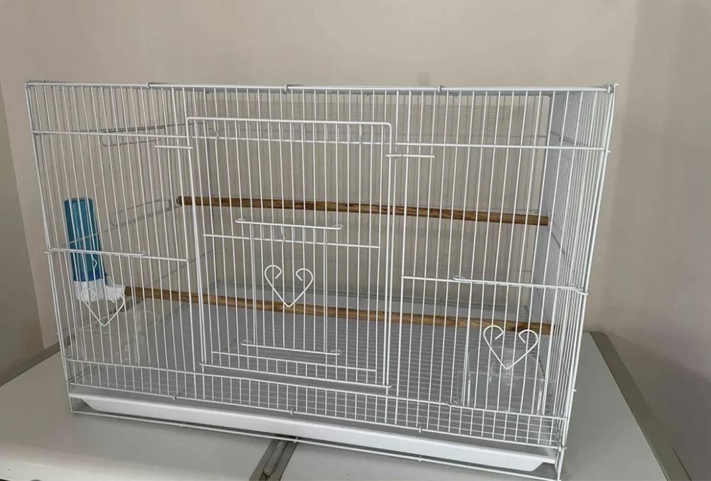 Продам клетку для попугаев новая