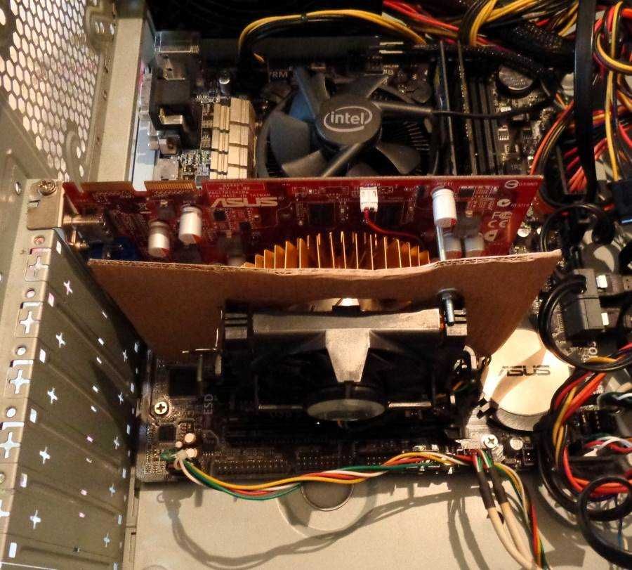 Видеокарта Asus HD4670 1 Gb GDDR3 128 bit, VGA+DVI-I+HDMI