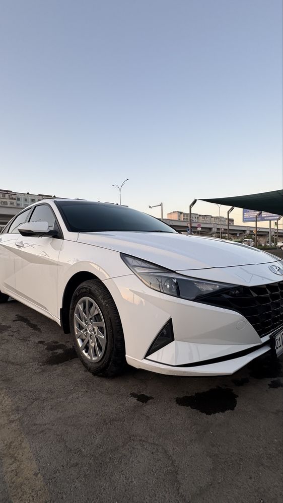 Hundai Elantra 2021 oq