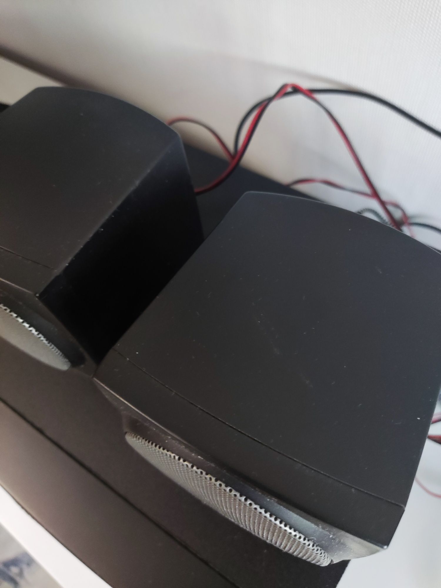 Колонки с сабвуфером Microlab M-590 (2.1)