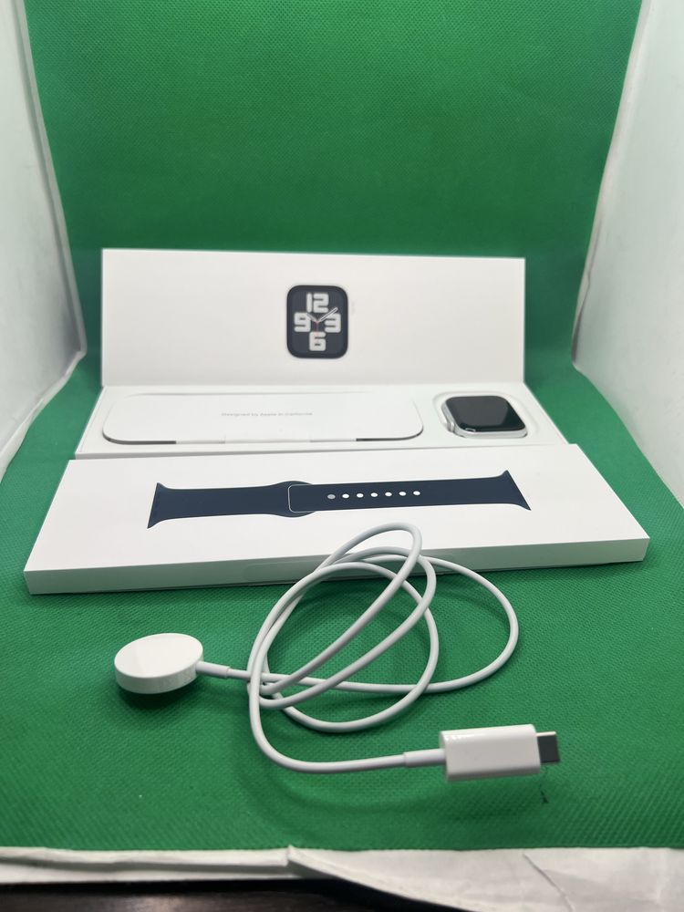Apple Watch SE 2023 44MM Cellular•Amanet Lazar Crangasi•51614