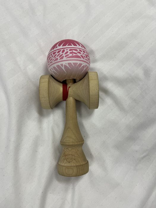 Kendama locked studio