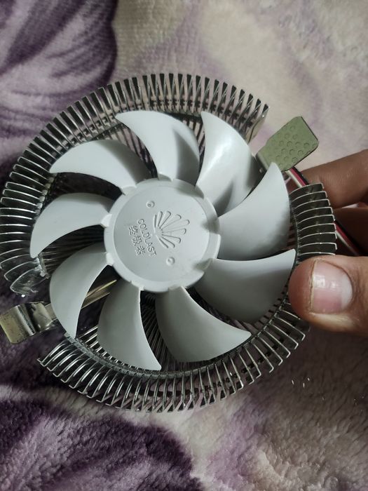 Pentium G3240+blok pitaniya 450W+kuller