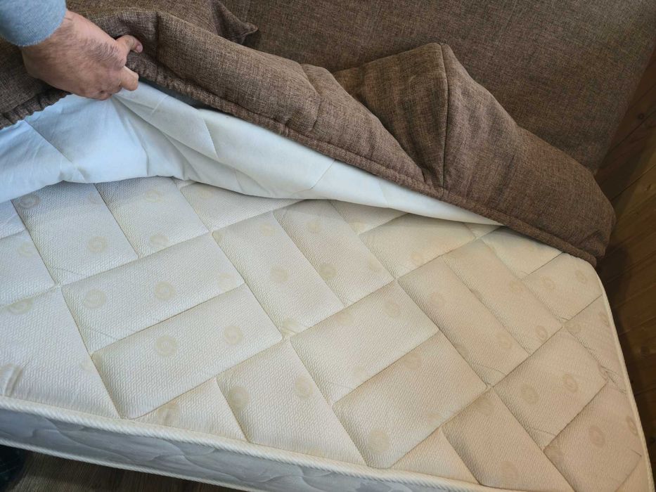 Клик клак Диван.