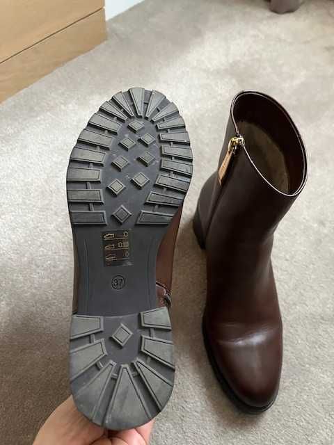 Ghete Anna Cori, piele naturala, 37