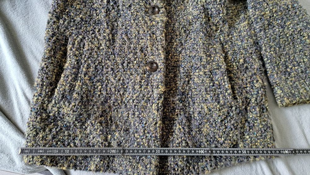 Продавам палто Vernisaеage, кашмир и вълна, букле,  модерно