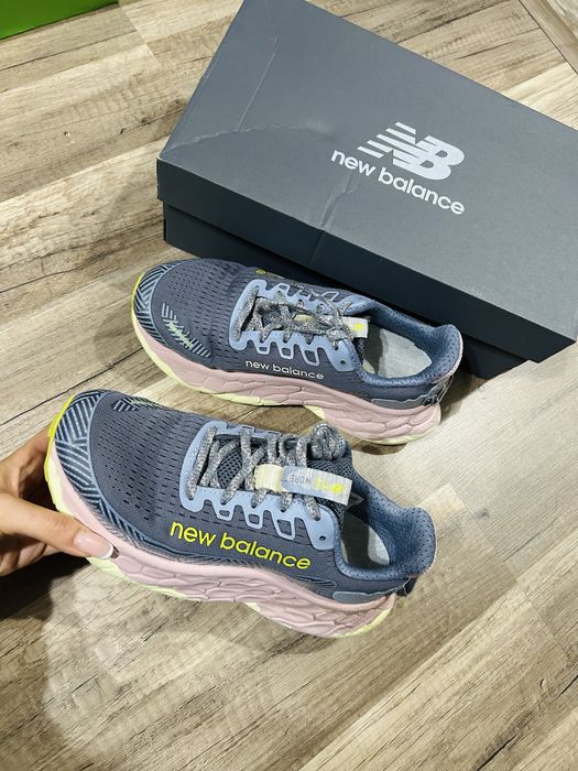 New balance маратонки