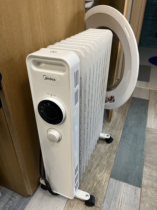 Маслен радиатор Мидеа