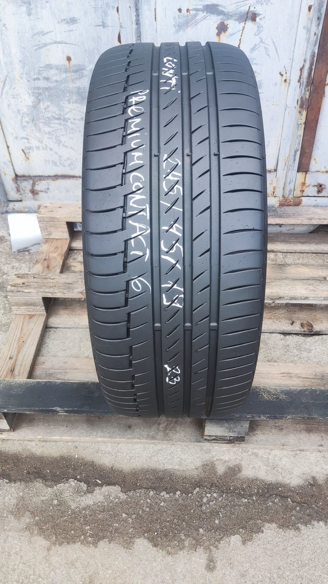 1бр. лятна гума 245/45/19 Continental Conti Premium Contact 6, dot23