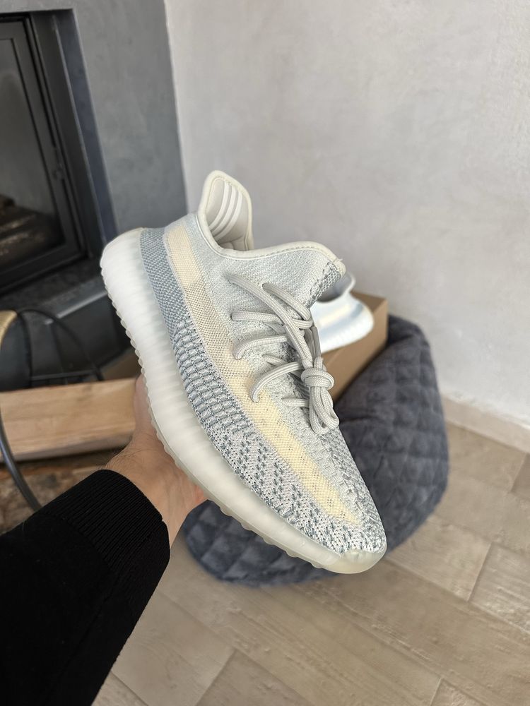 Adidas Yeezy Boost 350 V2 Cloud White