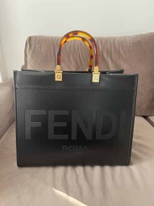 FENDI Оригинална дамска чанта