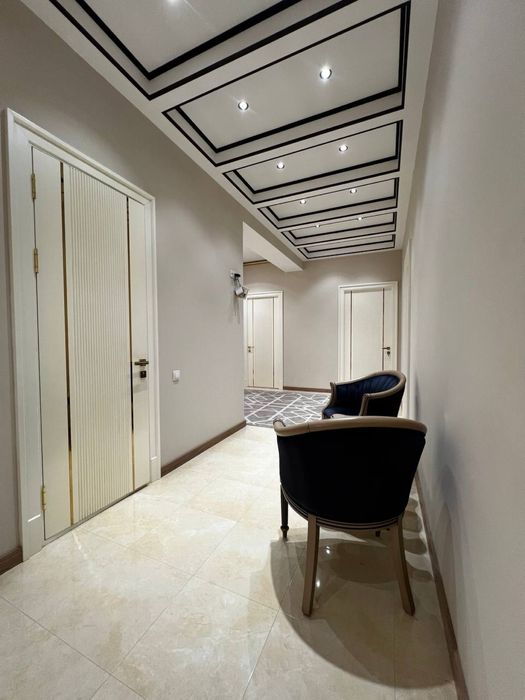 4/4/8 Шота Руставели, ориентир Бобур парк, два санузла, мебель техника