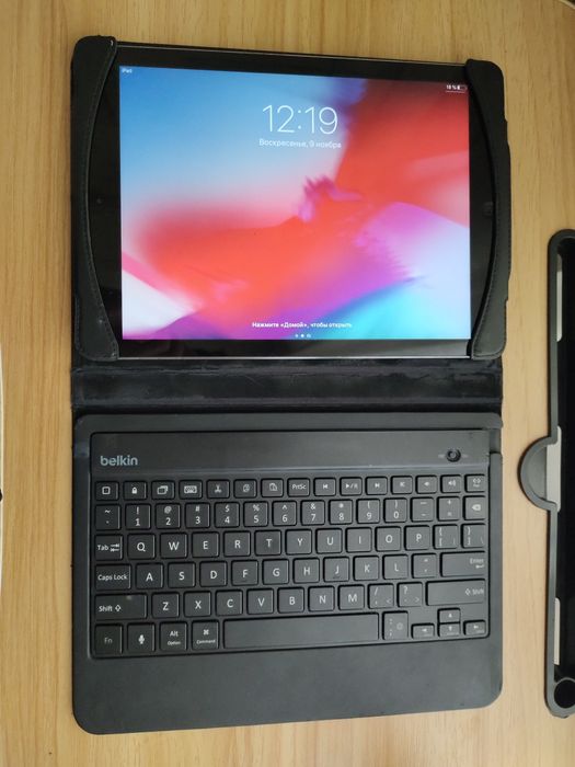 iPad air A1474 на 16 гб