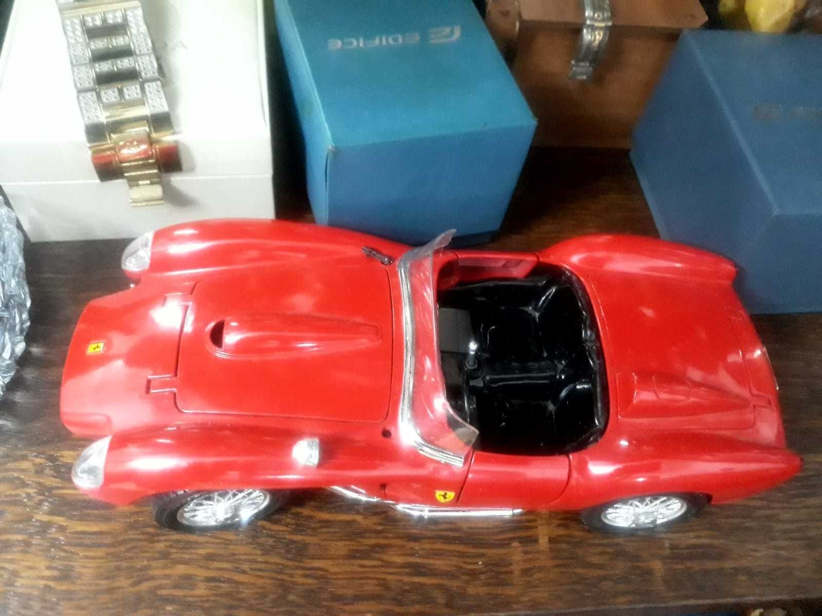 Machete Ferrari originale 1:18 Made in Italy