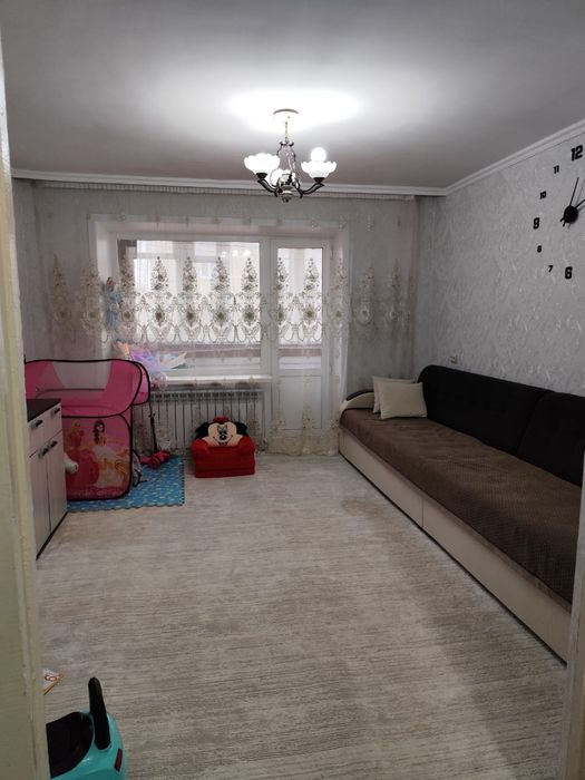 Продам 4х комнатную квартиру