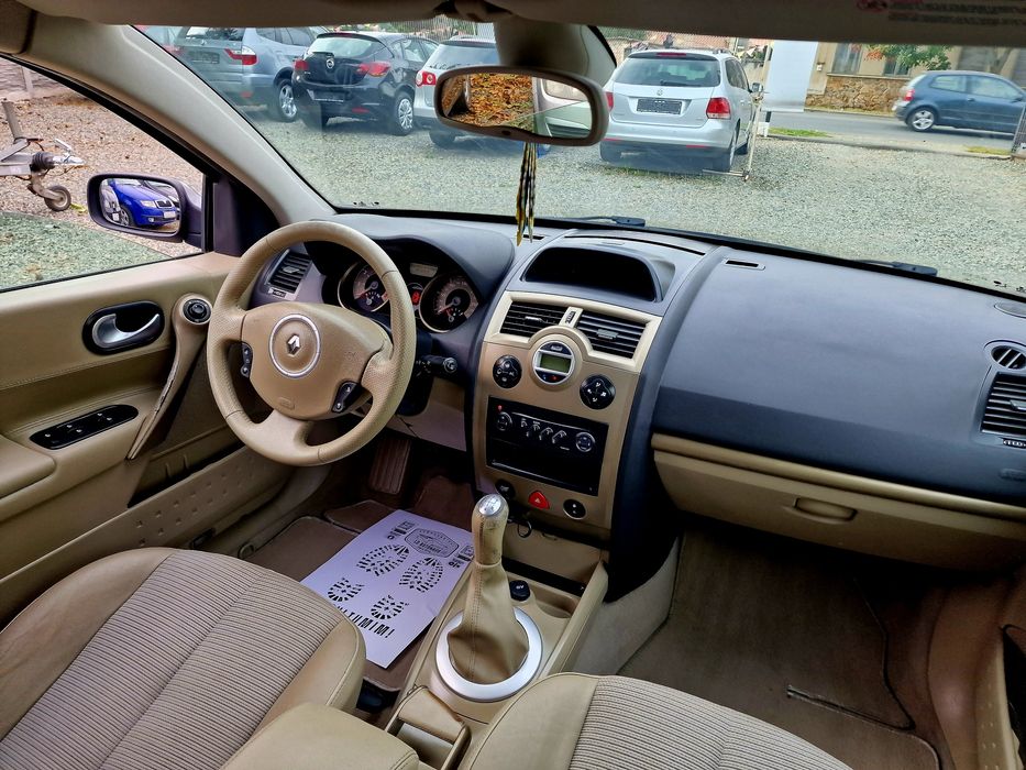 Renault Megan 1.6 benzină Parc Auto Rate sau Cash