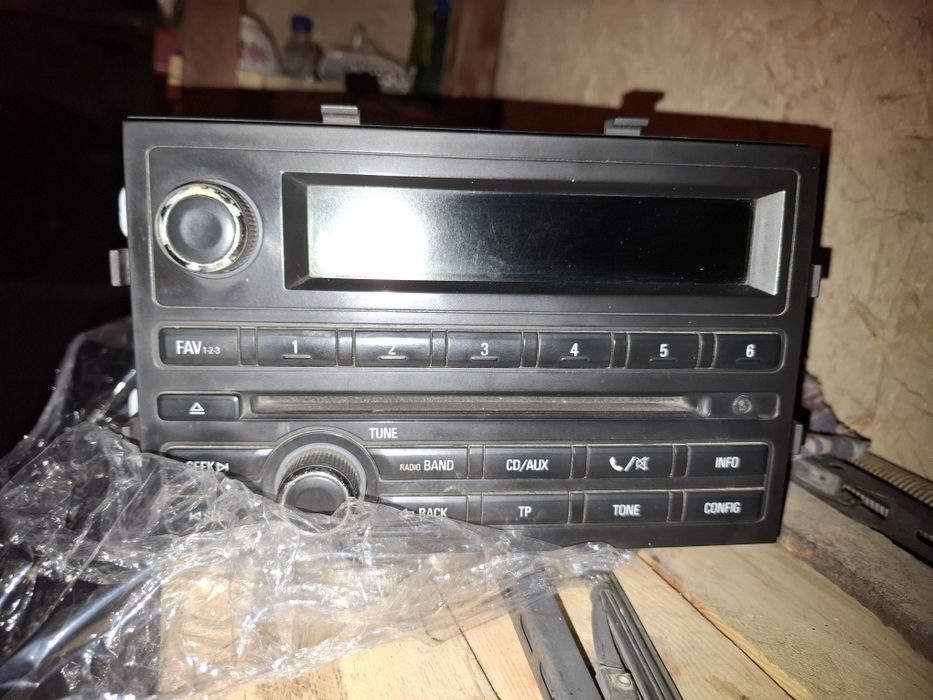 Kobalt radio . 8dan 20:00gacha tel qililar