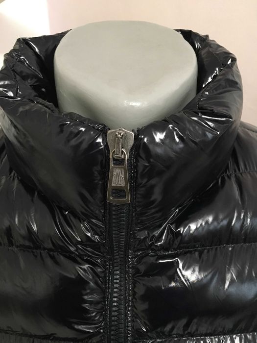 MONCLER мъжки елек в тъмно син цвят размер 5/XL