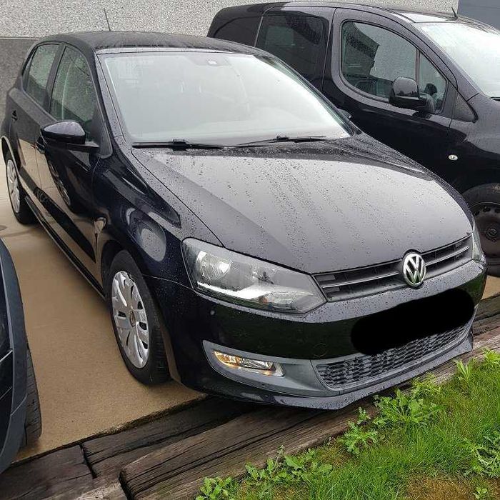 Inchirieri auto - Inchiriez *masina economica diesel* compacta de oras