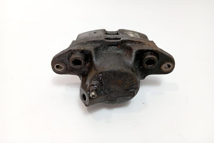 Etrier stanga fata Dacia Logan prima generatie