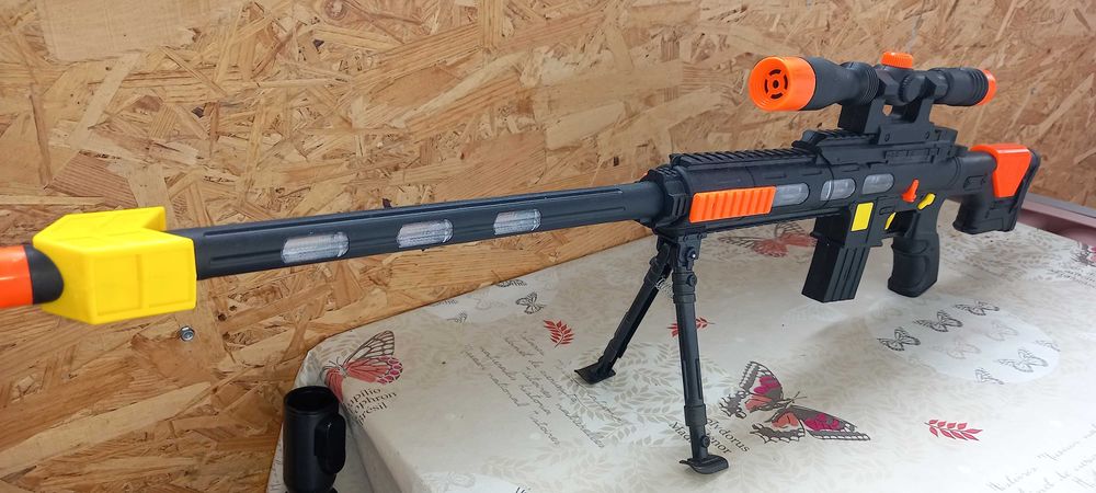 Jucarie pusca cu lumini