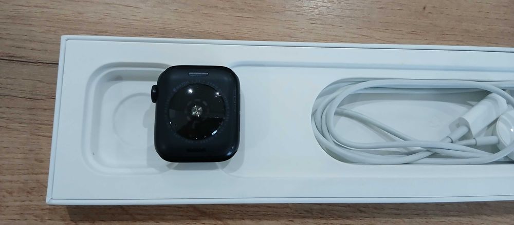 Apple Watch SE 2 в ГАРАНЦИЯ