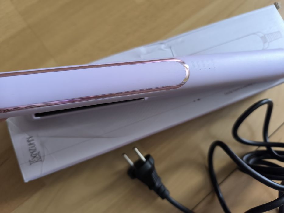 Преса за изправяне на коса