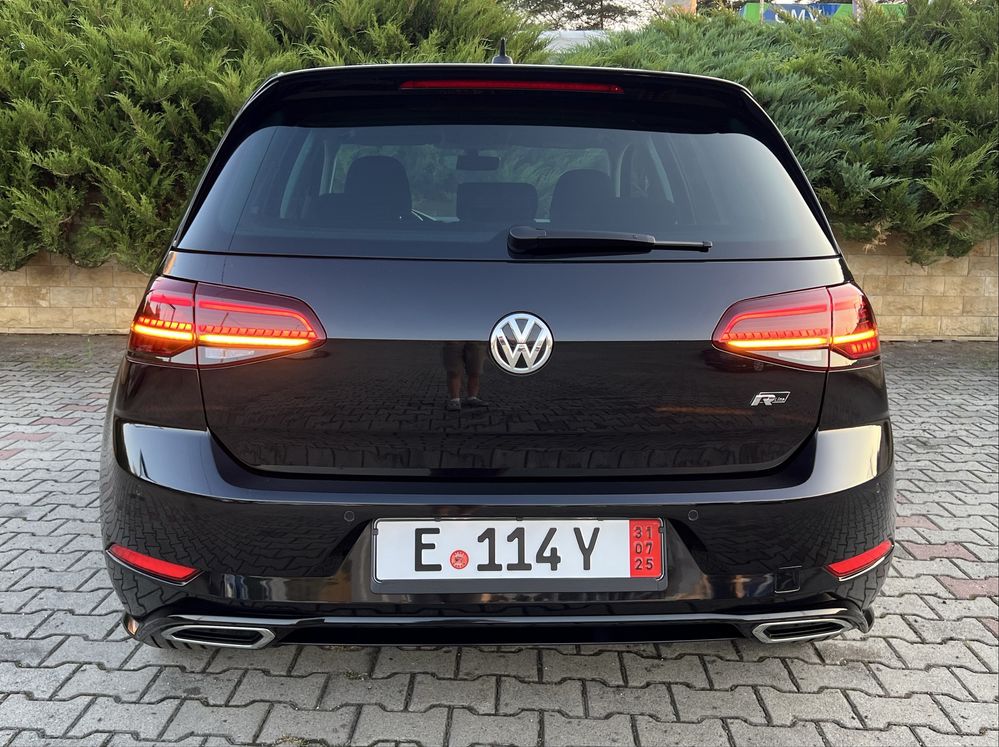 Volkswagen Golf 7.5 Facelift R-line Automat 1.5 TSI Distronic