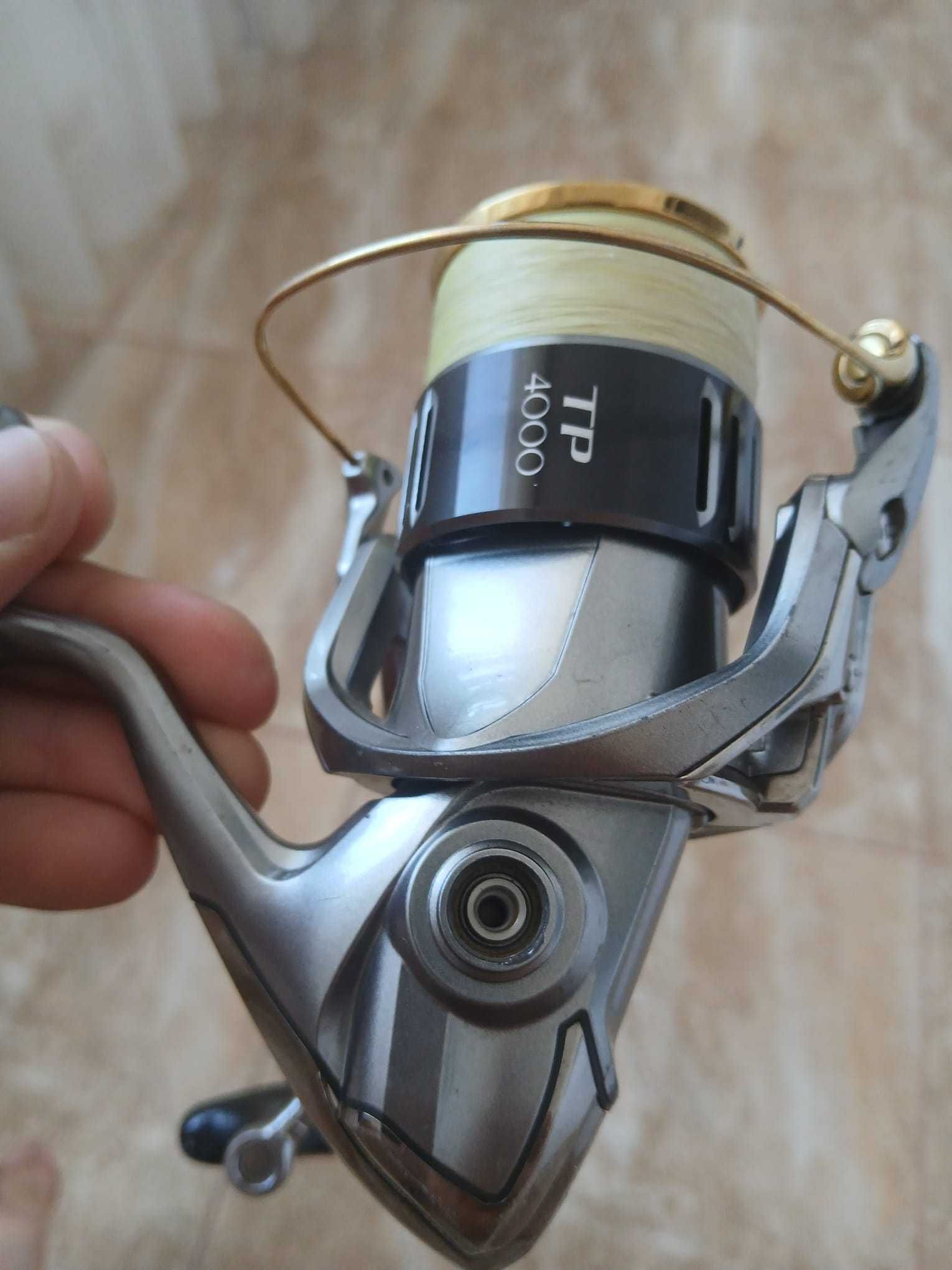 Vand mulineta shimano twinpower 4000HG