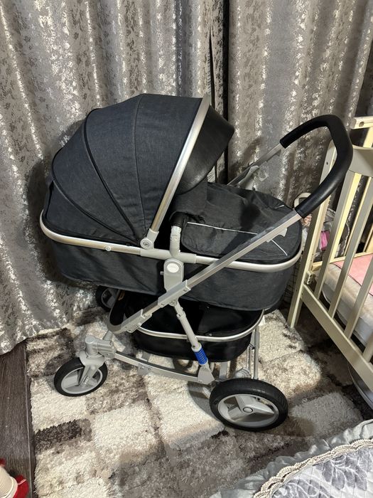 Детская коляска 2 в 1 почти новый