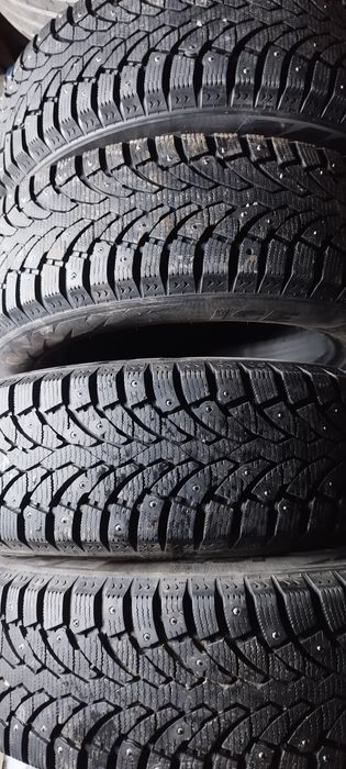 Продам зимние шины Пирелли 205/65/16