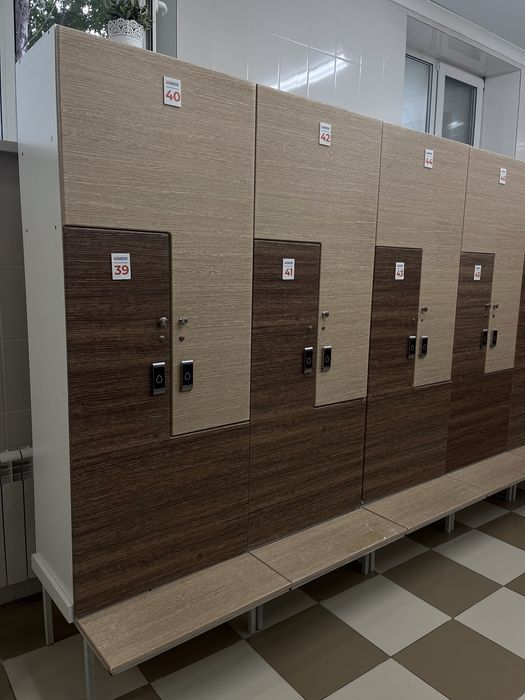 Продам шкафчики в хорошем состоянии  в раздевалку!!
