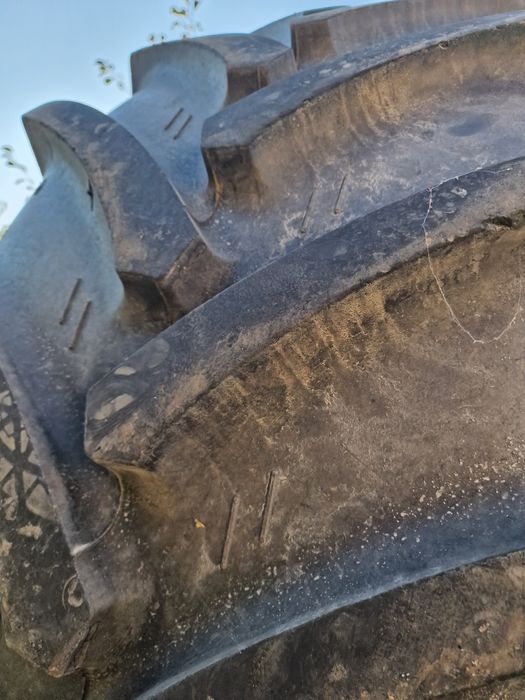 Anvelopă Tractor 650/65R38 marca Cultor