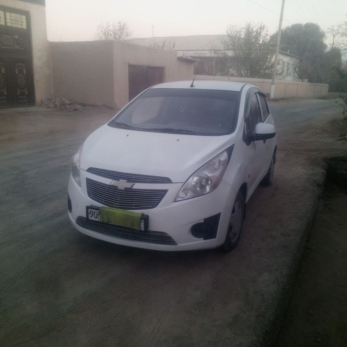 Спарк сотилади хивадо