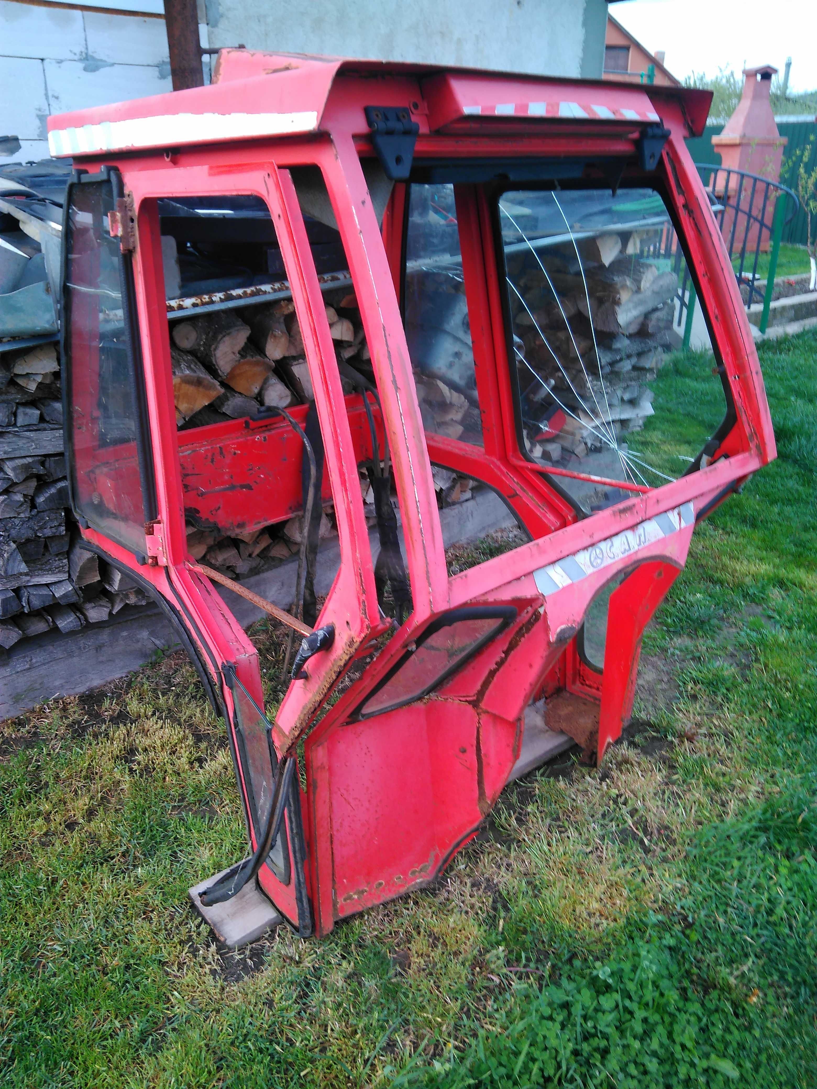 Cabină tractor Carraro